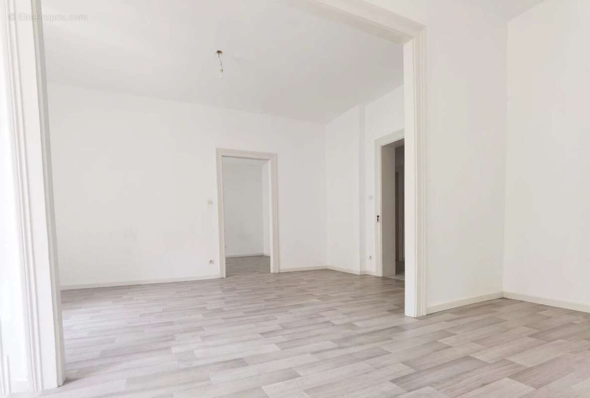 Appartement 4 pièces - Balcon 81 m² - photo 4