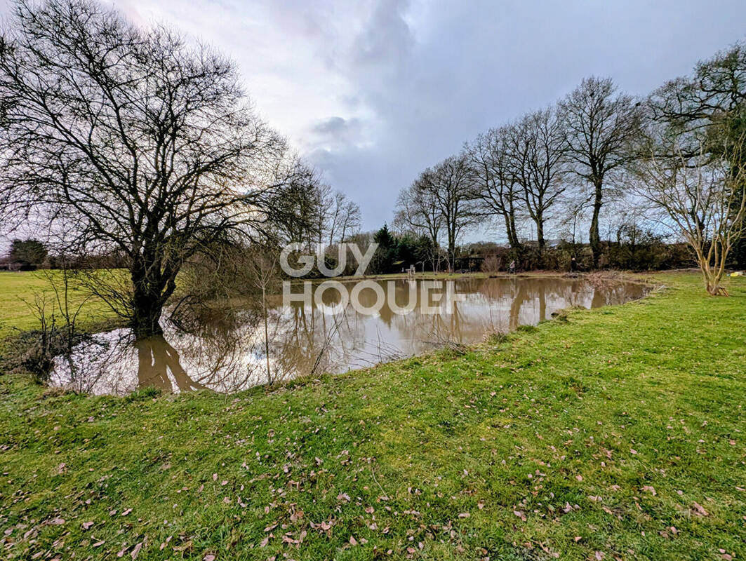 Terrain à CHATEAU-GONTIER