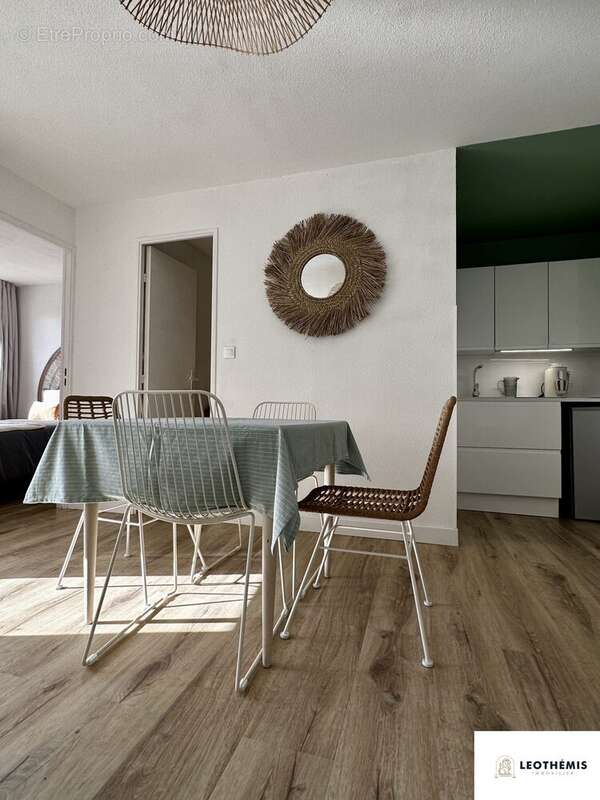 Appartement à VAUX-SUR-MER