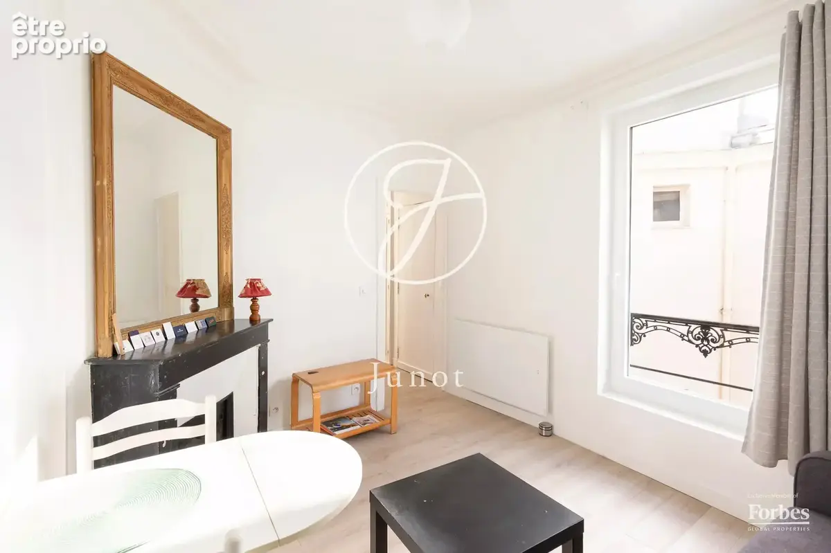 Photo Appartement à Paris-18e au prix de 328 000€