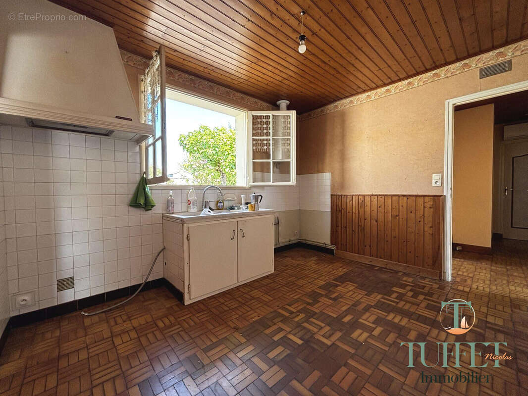 Maison 96 m² à La Tremblade  - photo 6