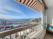 Appartement à SIX-FOURS-LES-PLAGES