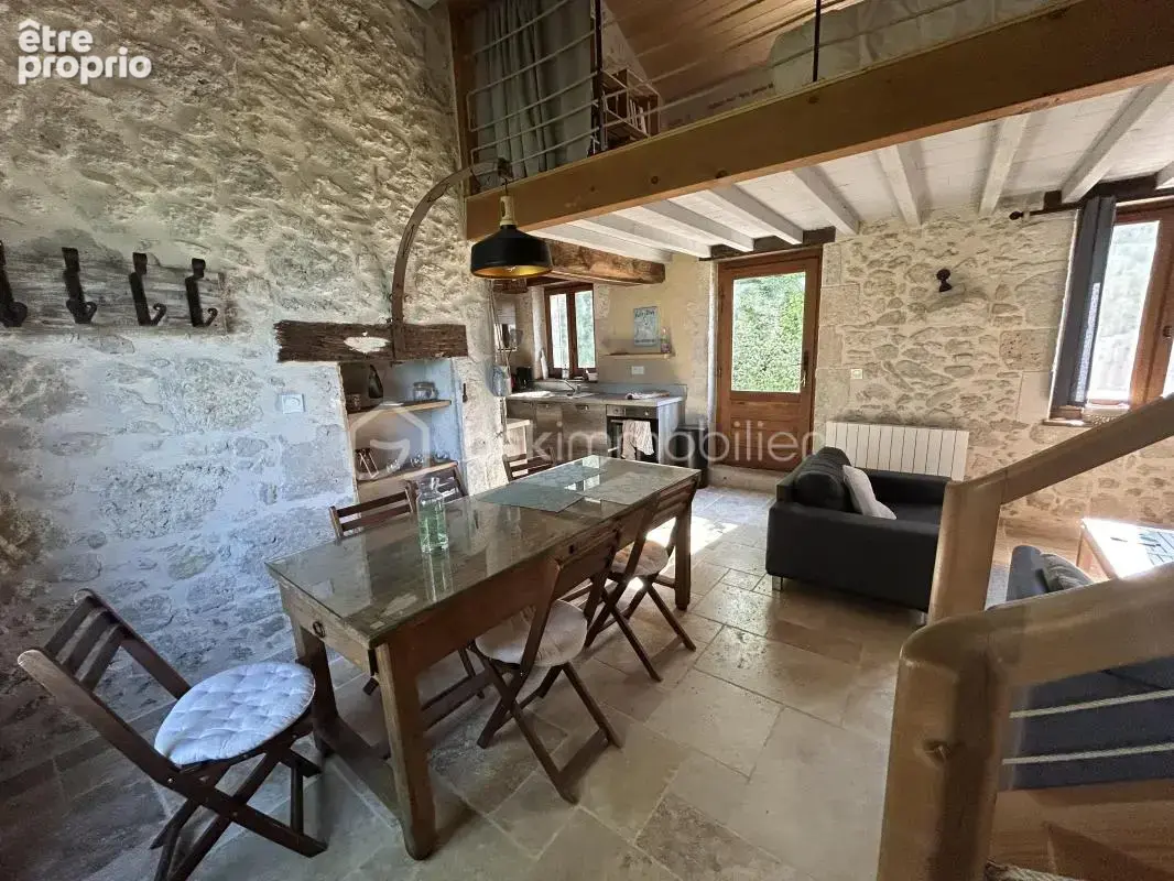 Magnifique propriete en pierres - vue - calme - gites - dependances - source - etang - photo 19