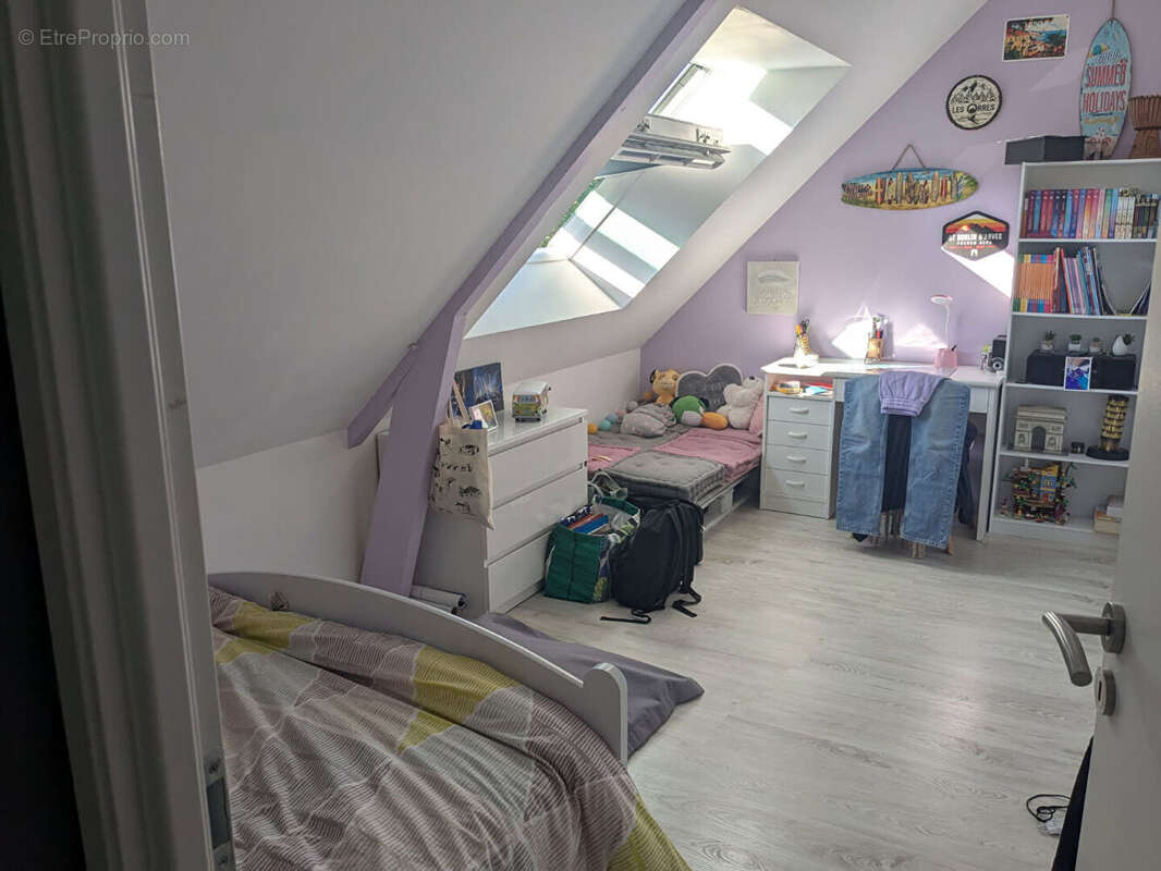 Maison à NAZELLES-NEGRON