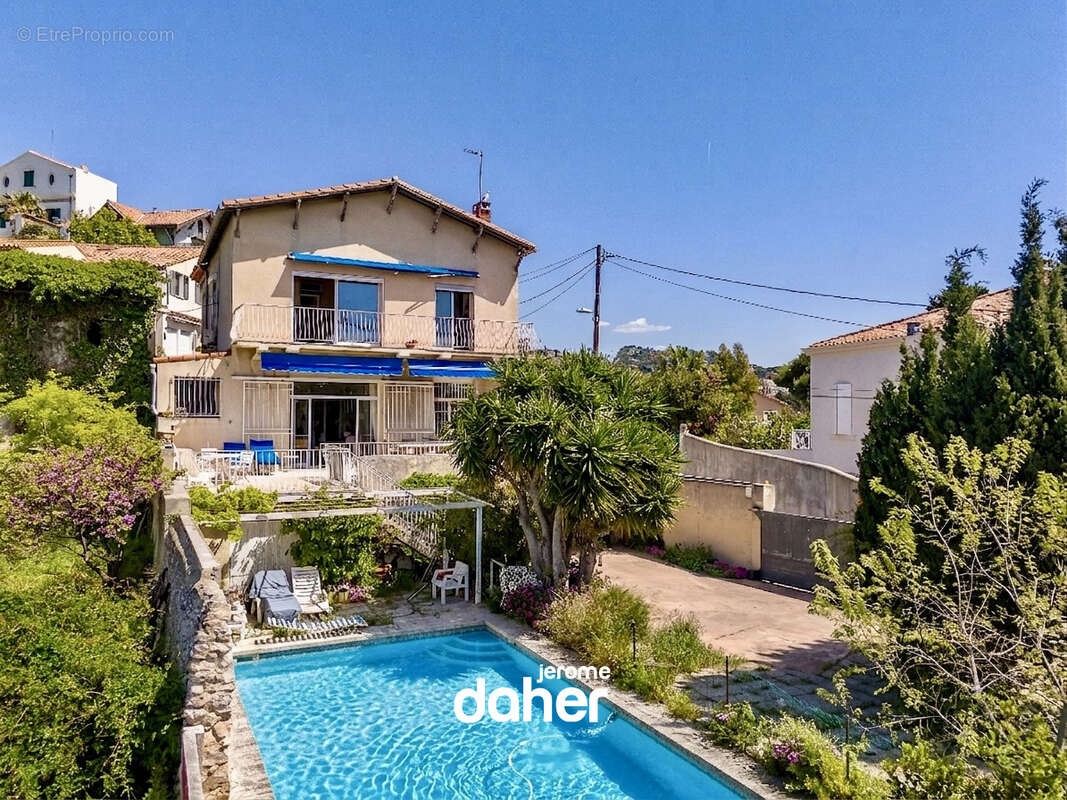 Maison à MARSEILLE-7E