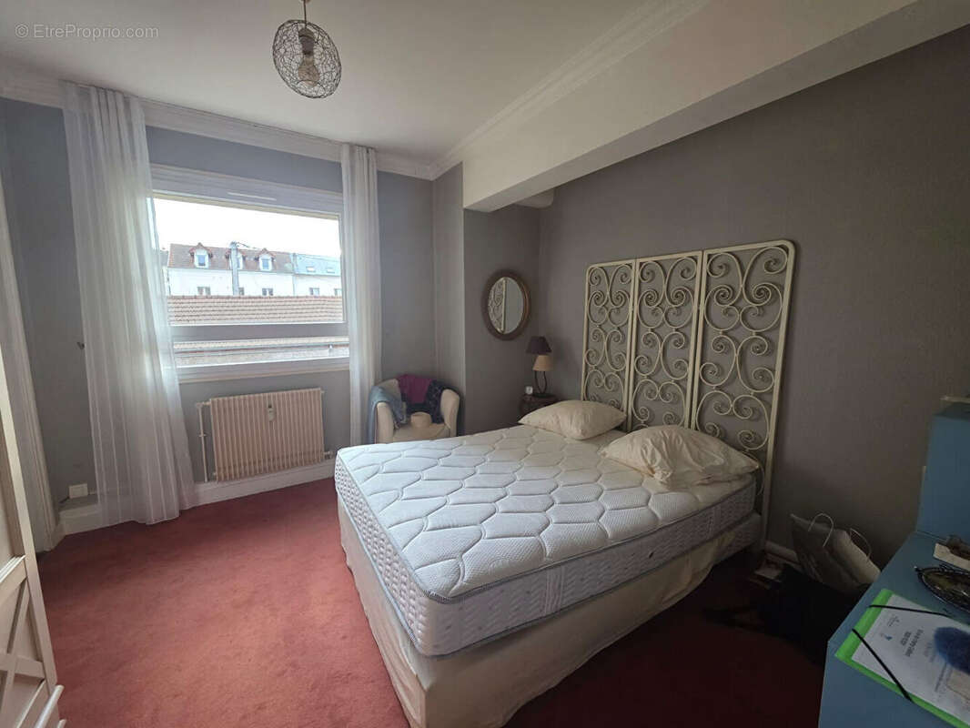 Appartement à MAISONS-LAFFITTE