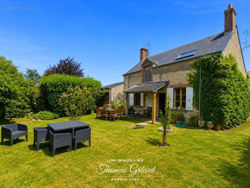 Maison en pierre avec 3 chambres, piscine et dépendances – 15 minutes de Châteaudun, 15 minutes de Patay et 22 minutes de la bas - photo 2