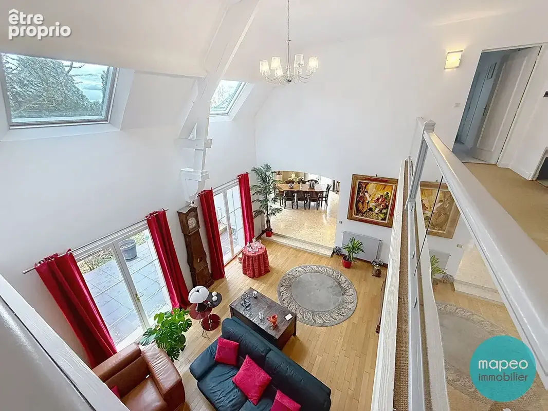 Maison Villers-sur-Coudun - 338 m2 - photo 3