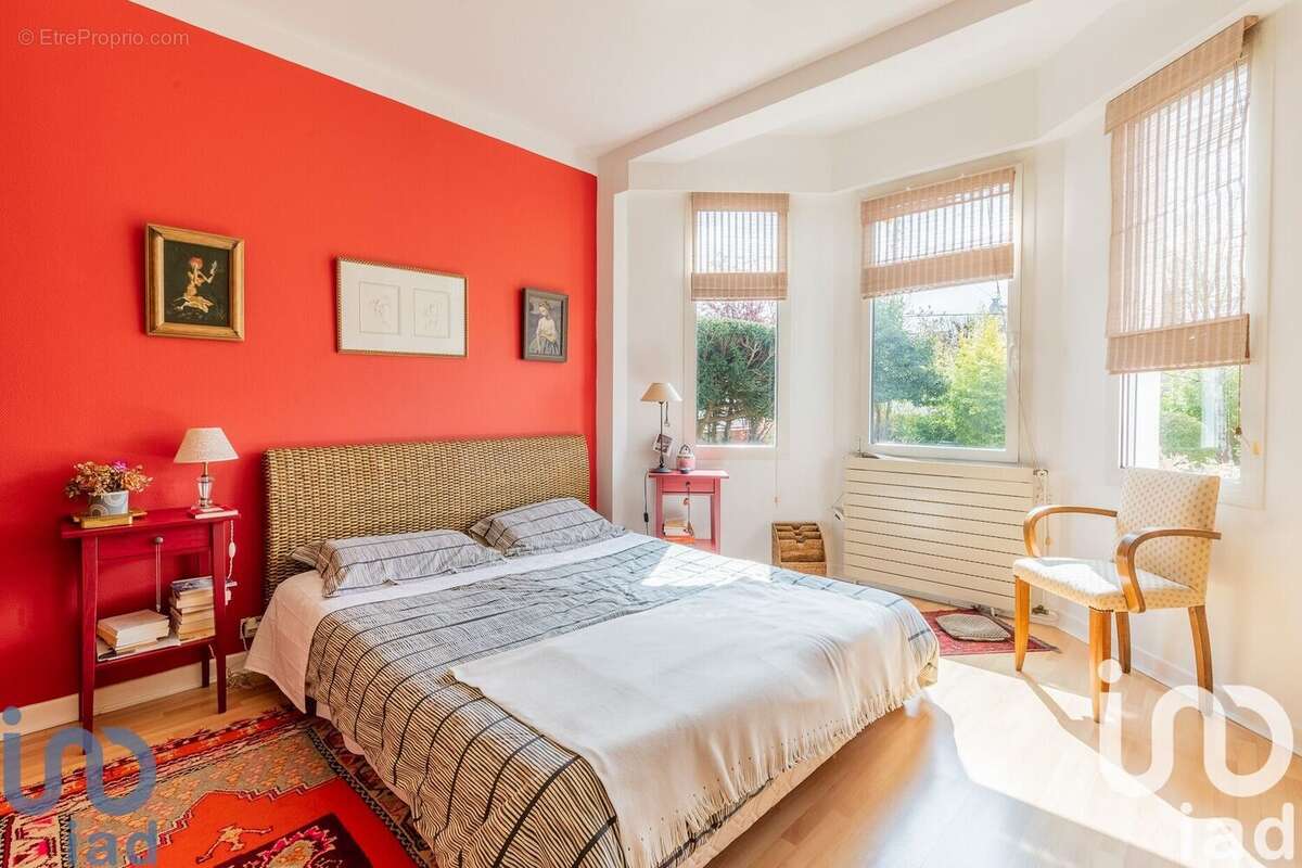 Photo 8 - Maison à VIRY-CHATILLON