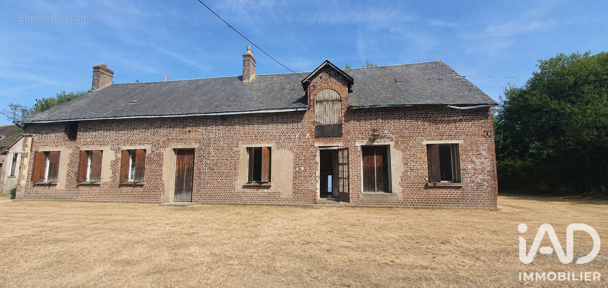 Maison 140 m² à Valennes  - photo 2