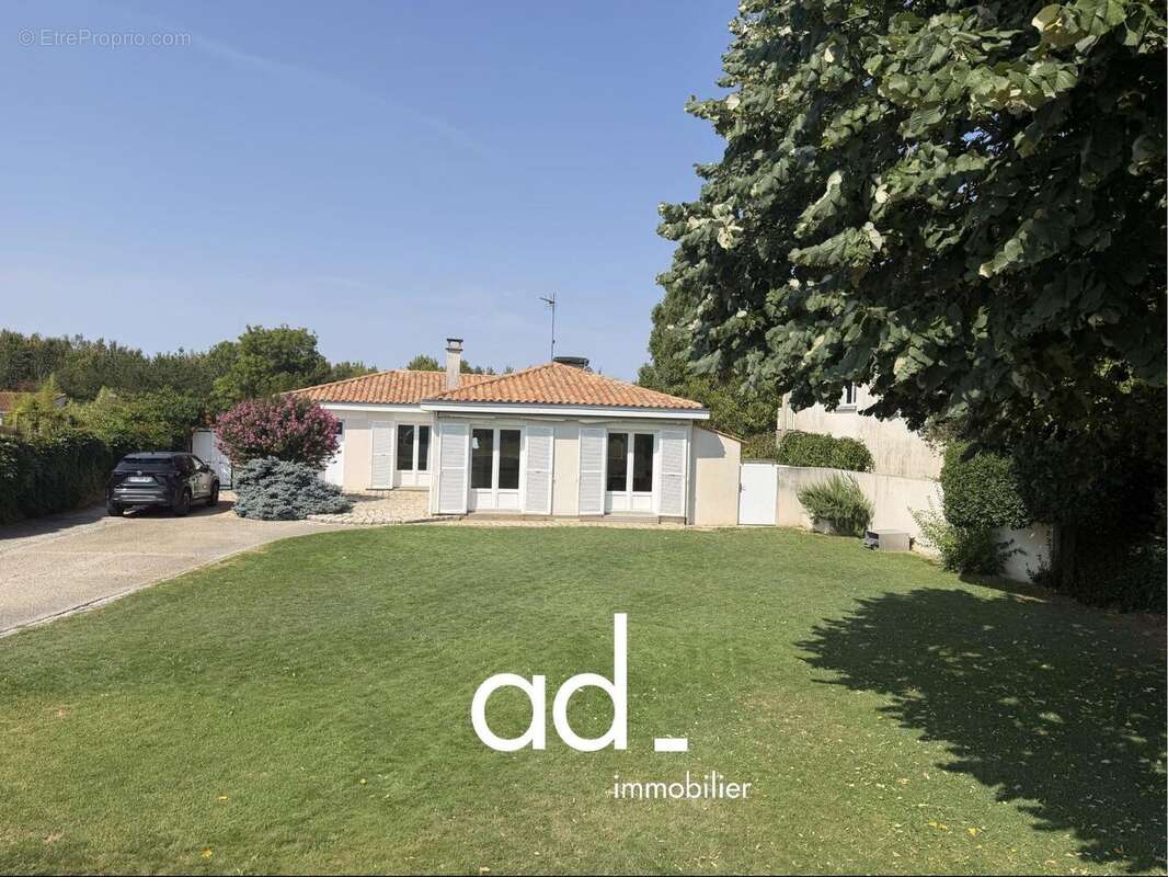 Maison à SAINT-XANDRE