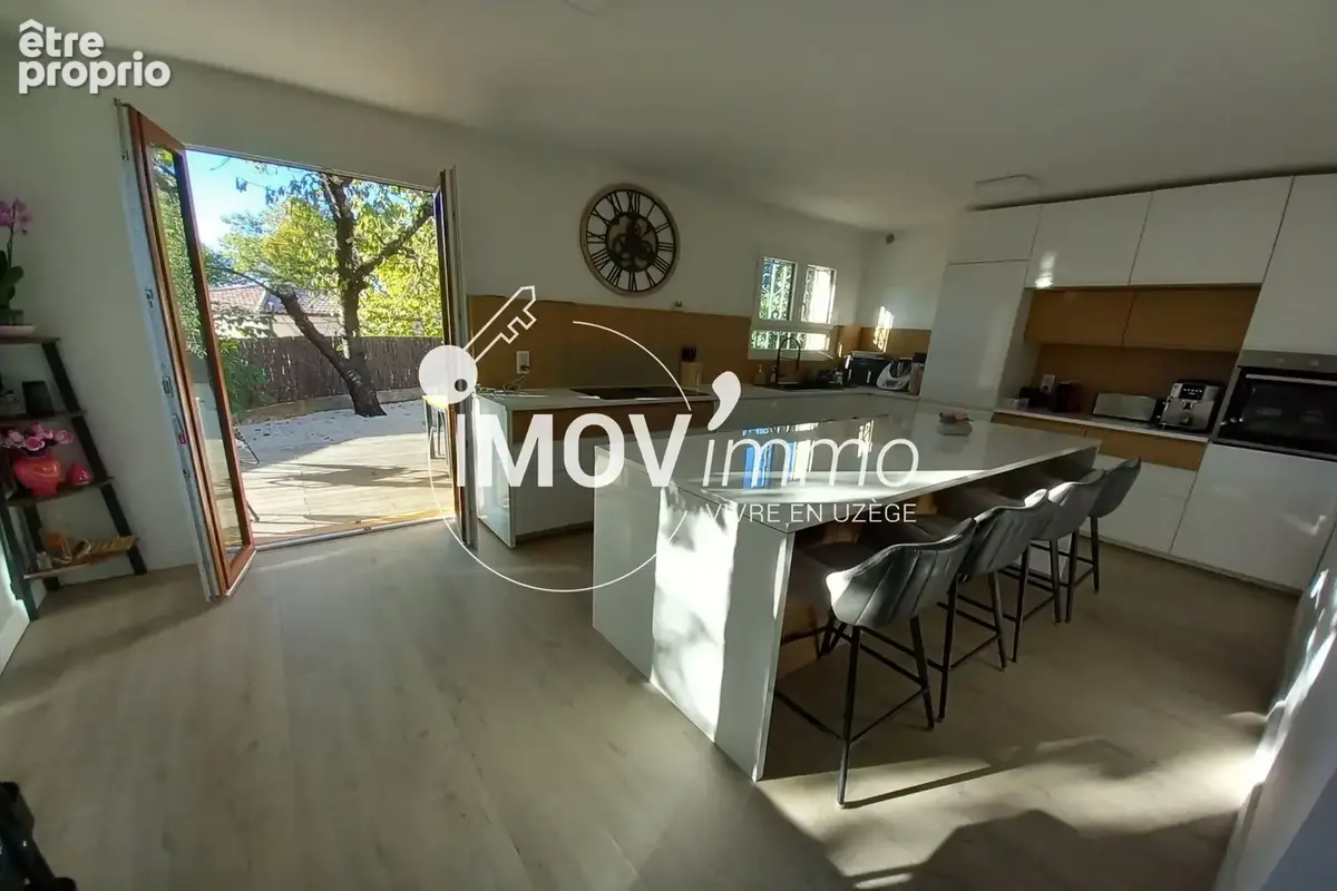 Maison 5 pièces 133 m² à vendre à Uzes (30700) - photo 7