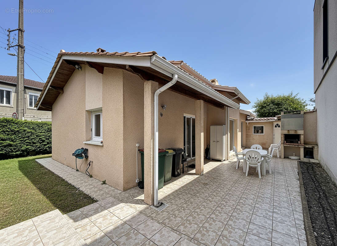 Maison à PESSAC