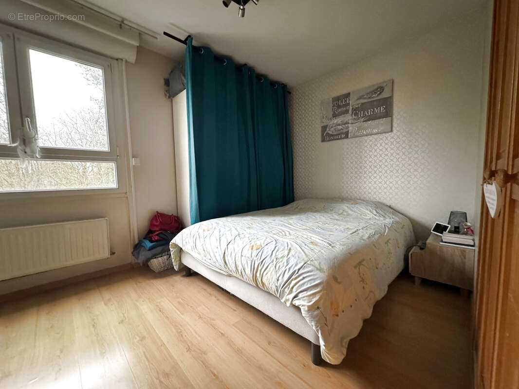 Appartement à SURVILLIERS