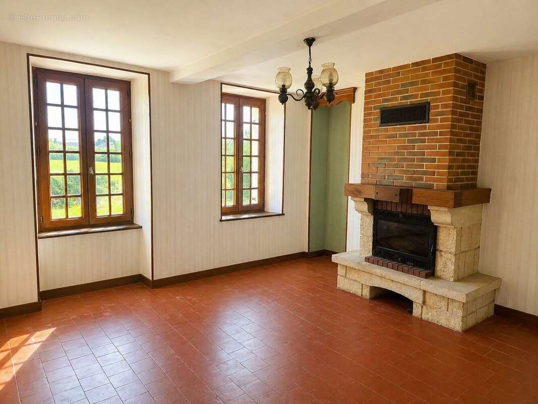 Maison à DECIZE