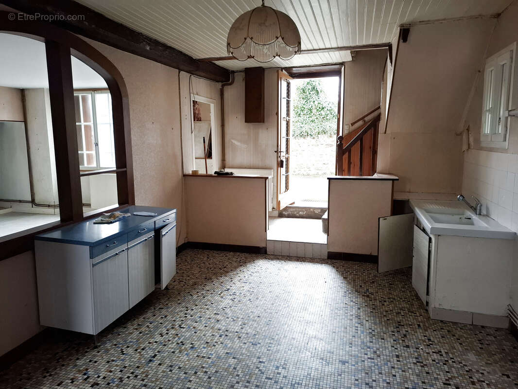 Maison à LE DORAT