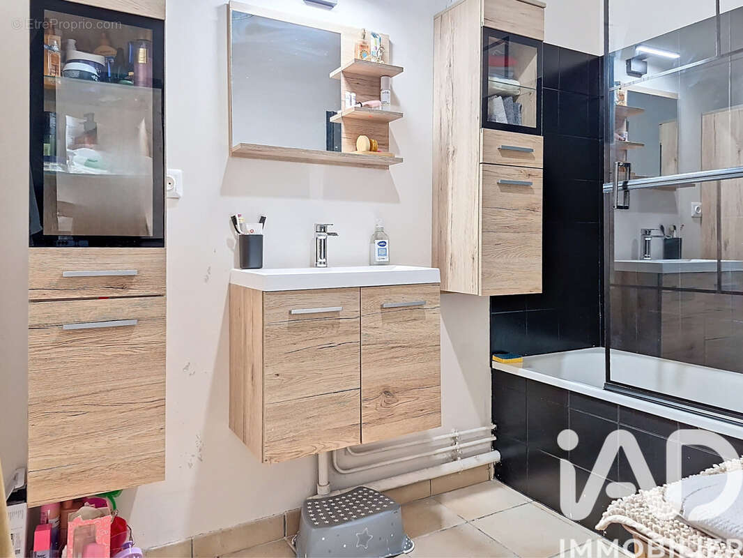 Maison 73 m² à Mercues  - photo 8