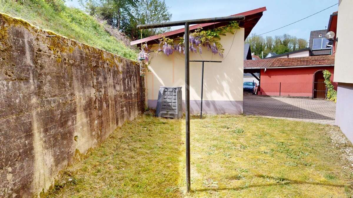 Maison à MOTHERN