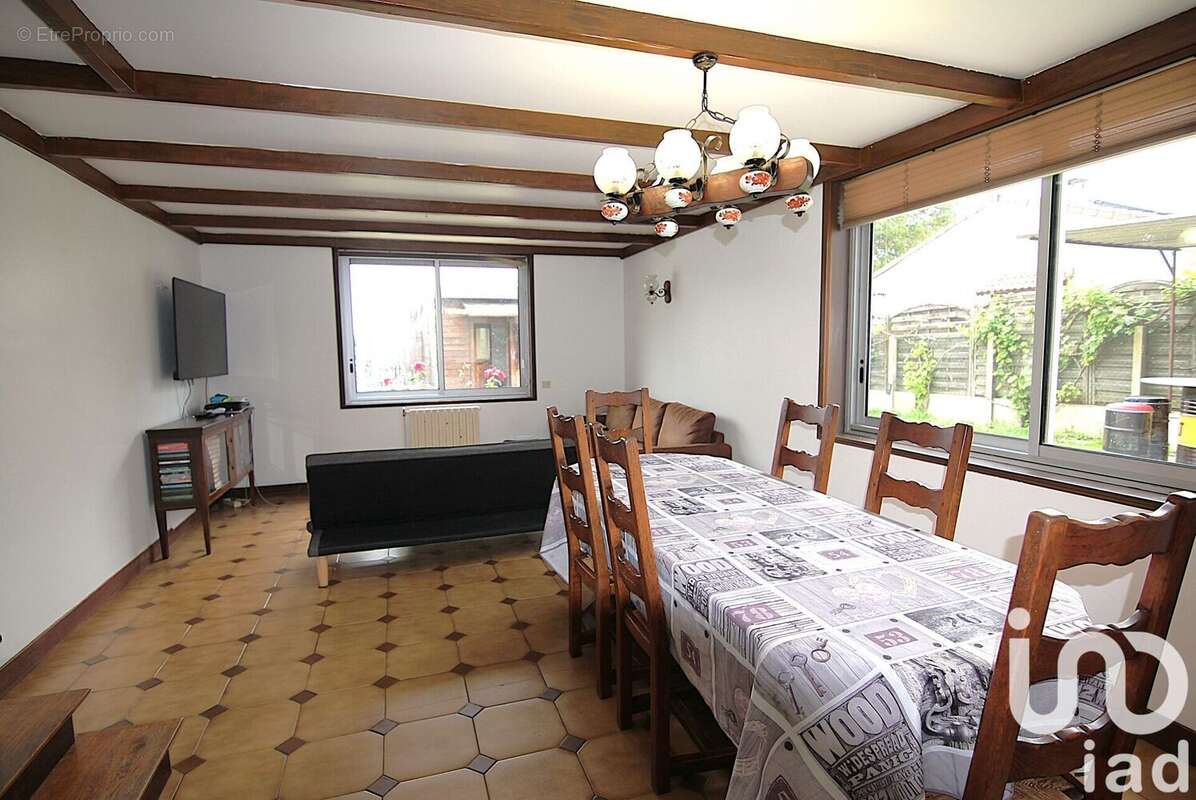 Photo 3 - Maison à COUBERT