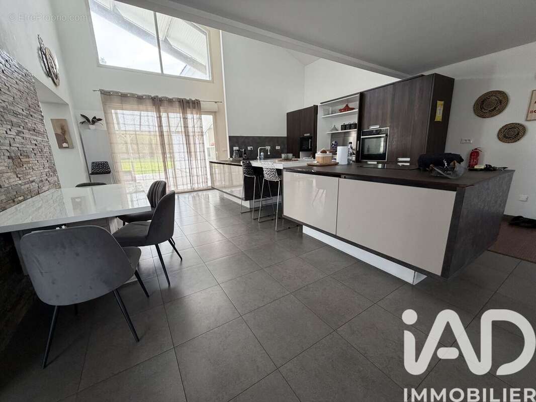 Photo 7 - Maison à AMBARES-ET-LAGRAVE