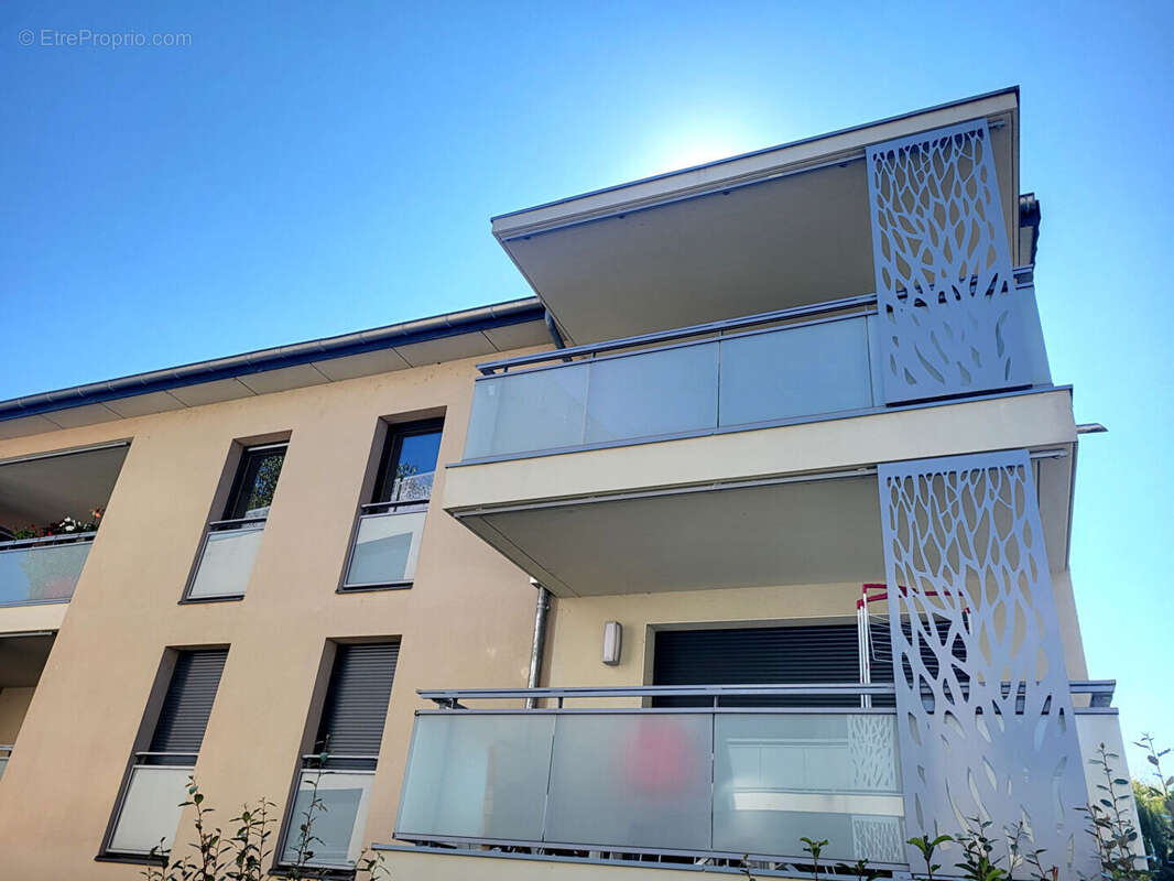 Appartement à NEUVILLE-SUR-SAONE