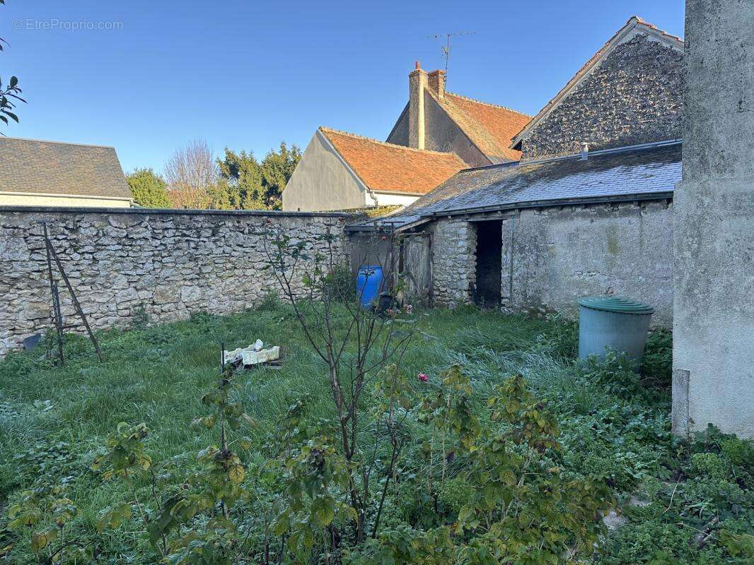 Maison de bourg à 5' Nord de Blois - photo 11