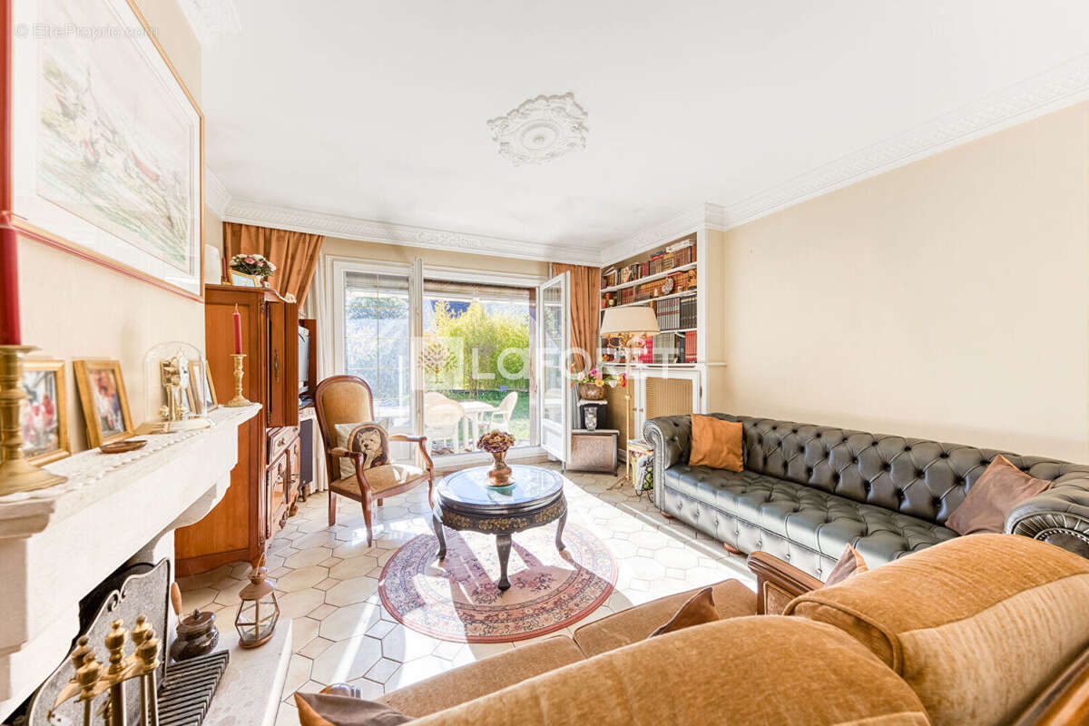 Maison à PONTAULT-COMBAULT