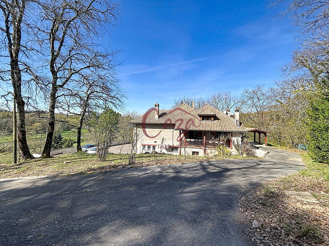 Maison à FARGUES-SAINT-HILAIRE