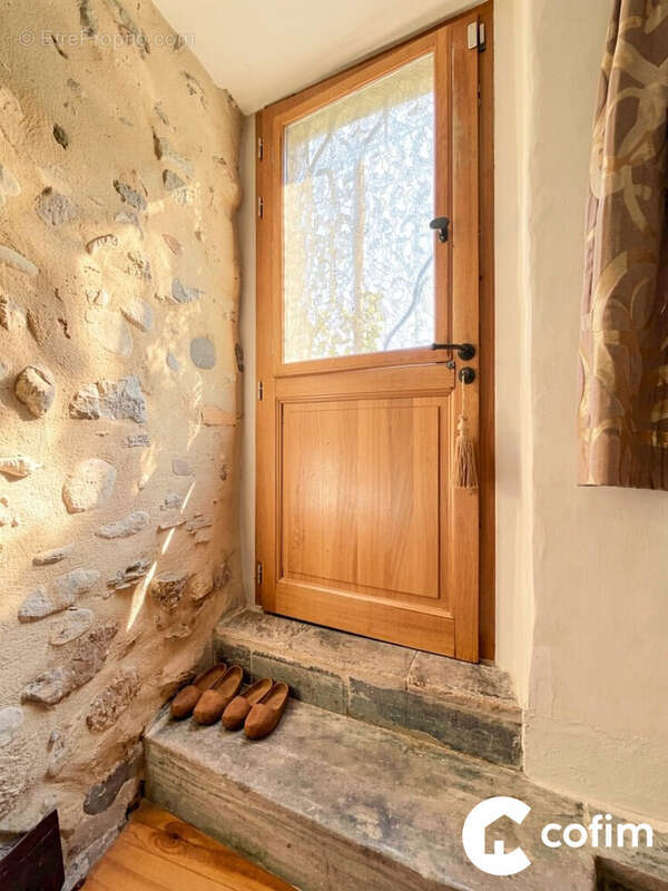 Maison 240 m² à Bagneres-De-Bigorre  - photo 3