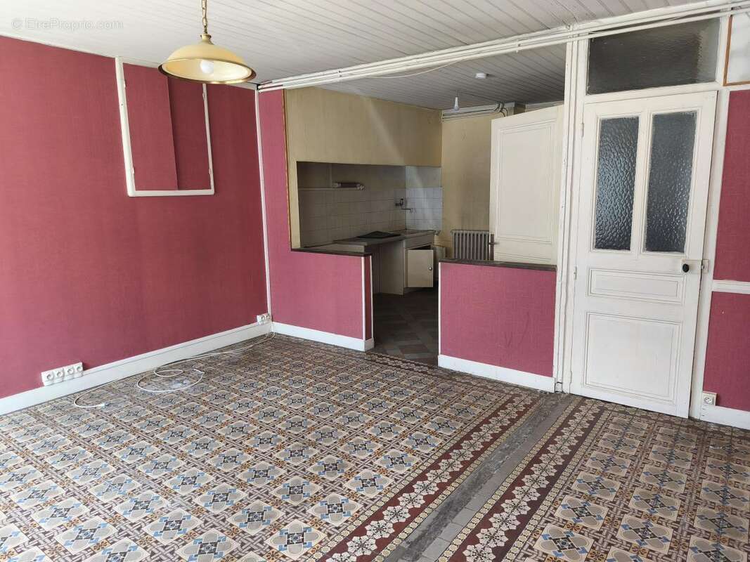 Maison 70 m² à Ceauce  - photo 2