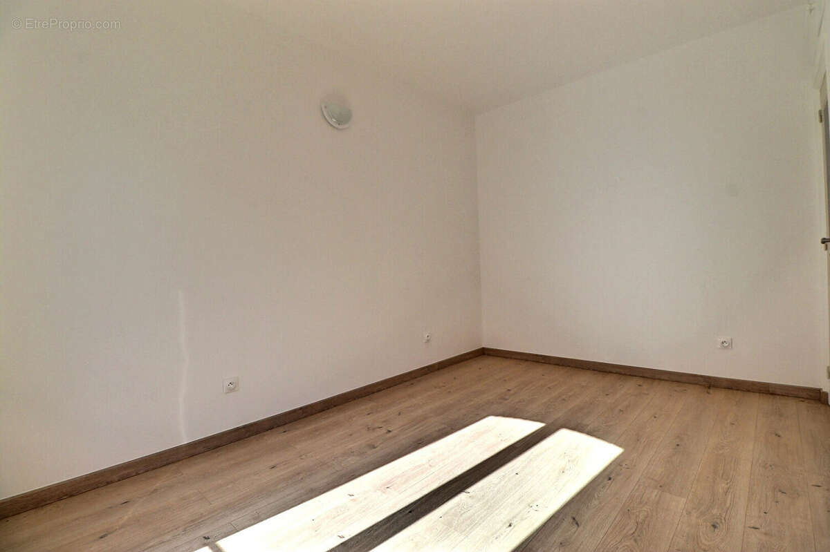 Appartement 28m² à aubervilliers - photo 9