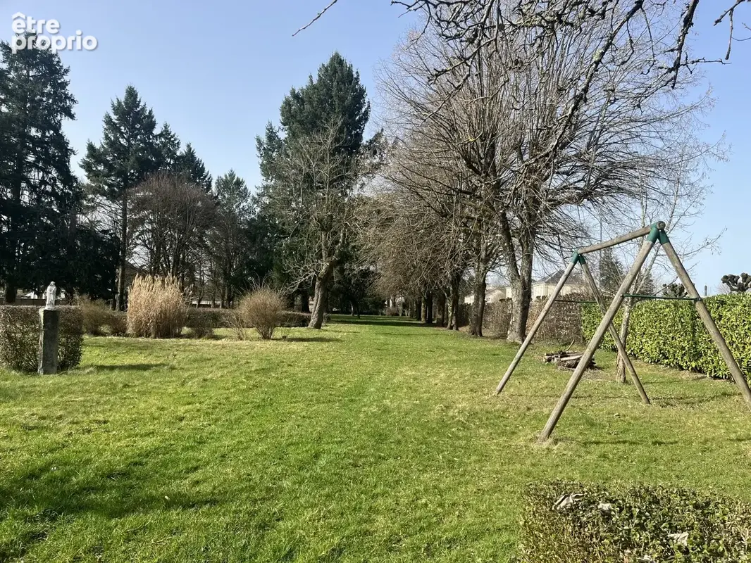 Terrain 996 m² à vendre à Lure (70200) - photo 2