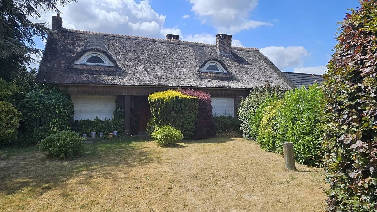 Maison à NEUVILLE-EN-FERRAIN