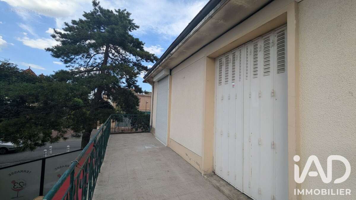 Photo 4 - Appartement à LIVRY-GARGAN