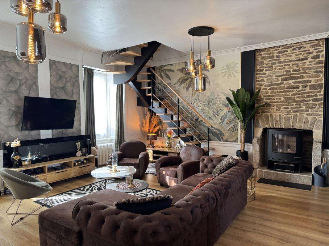 Appartement à QUIMPERLE