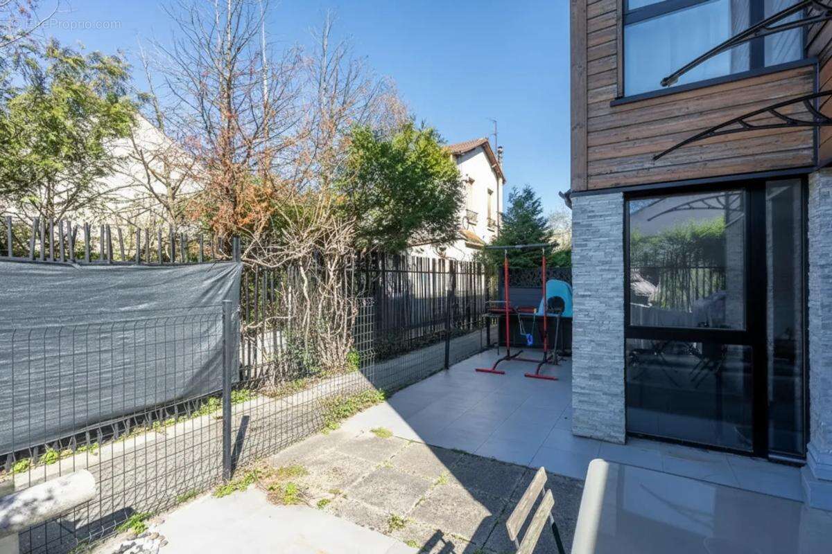 Appartement à ROMAINVILLE