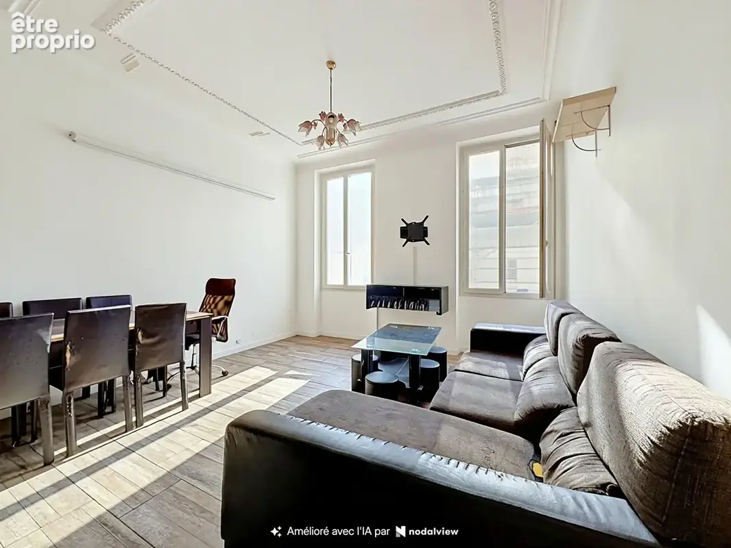 Appartement à MARSEILLE-6E