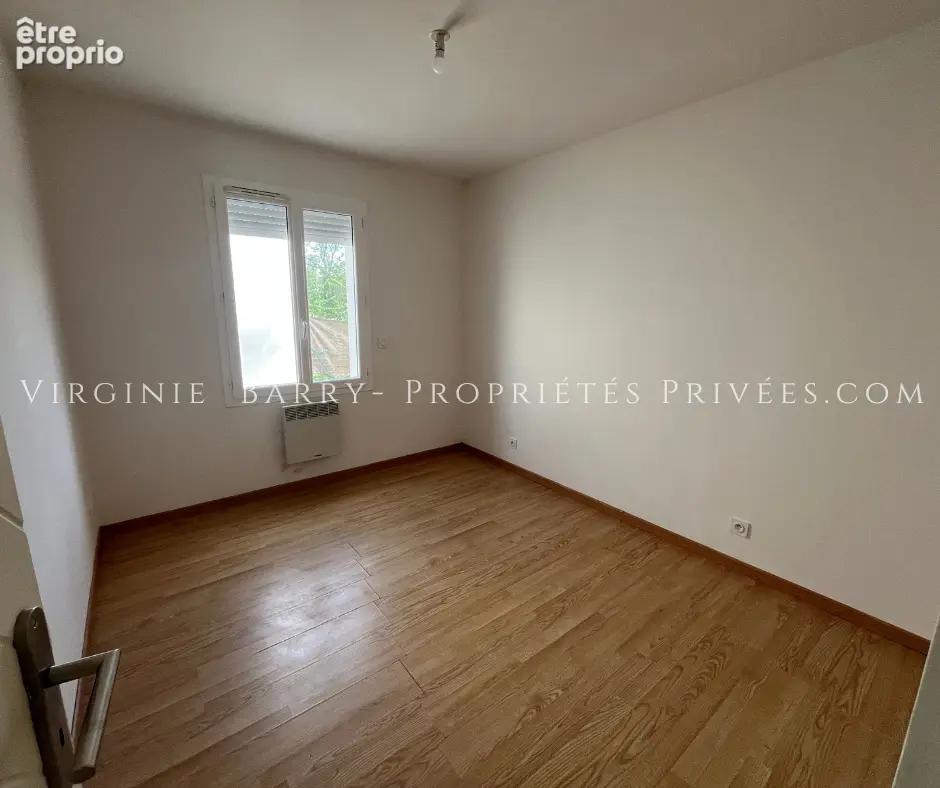 Maison t4 de plain pied avec garage - photo 4