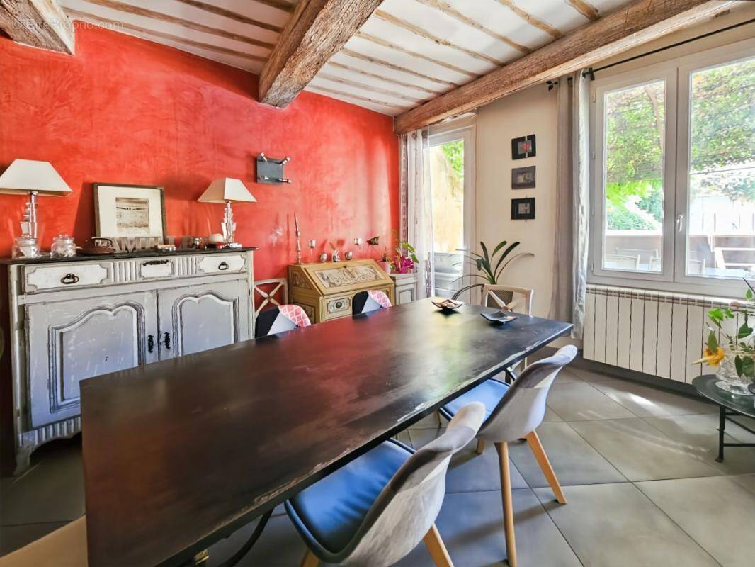 Maison à COMPS