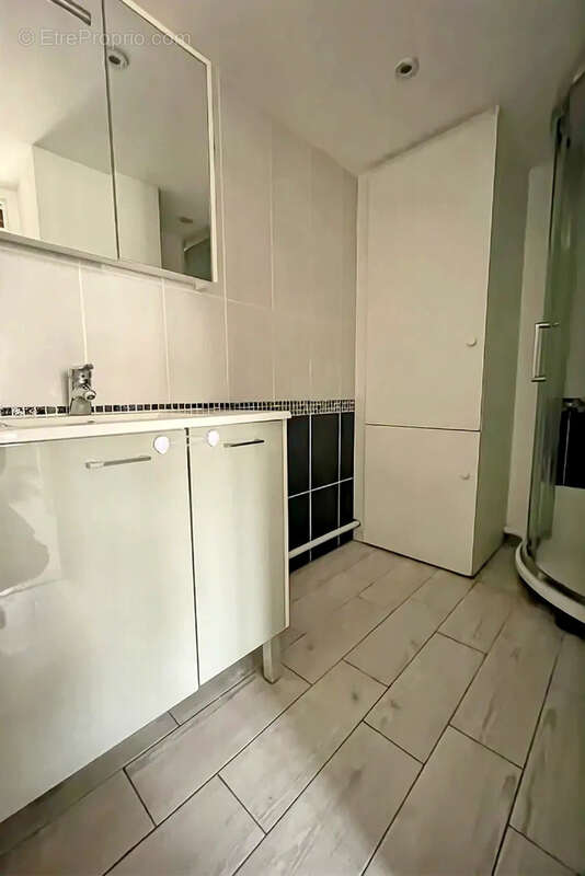 Maison à VILLENEUVE-LE-COMTE