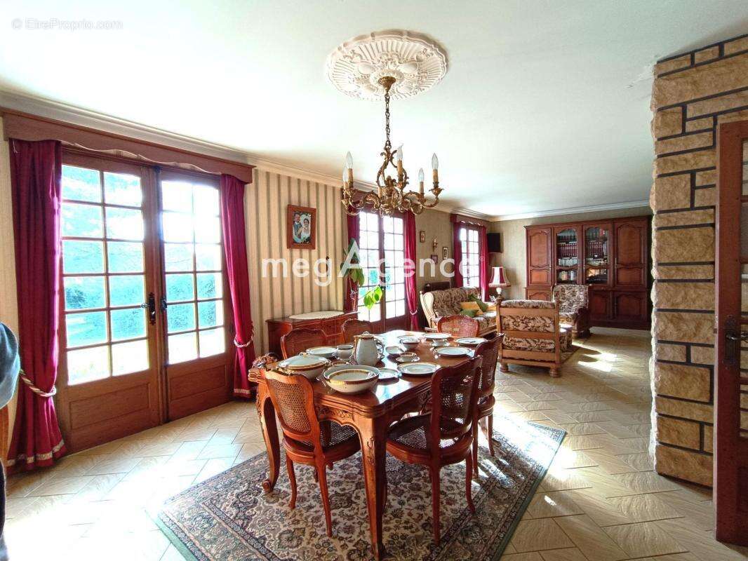 Maison à SELLES-SUR-CHER