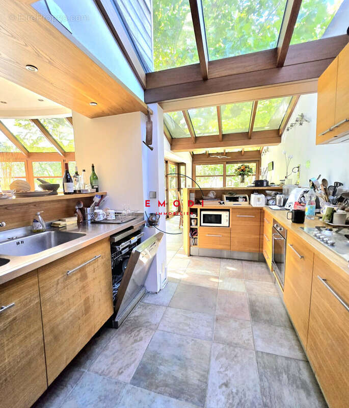 Maison à SAINT-MAUR-DES-FOSSES