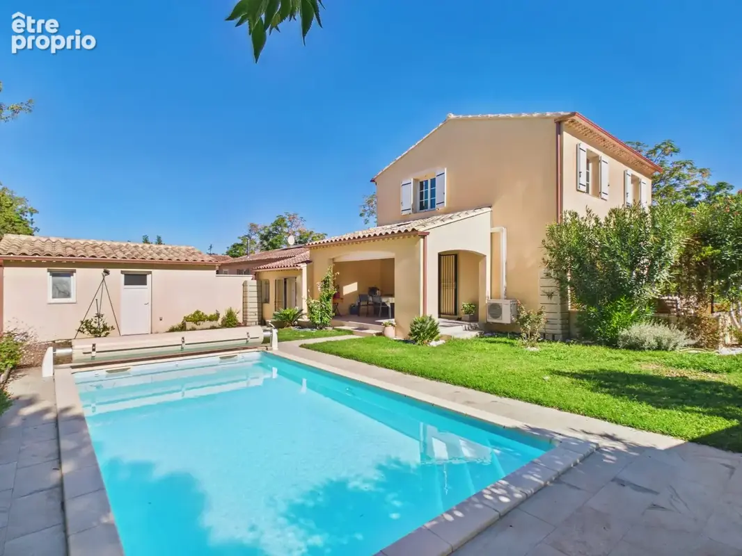 Maison 6 pièces 115 m² à vendre à Avignon (84000) - photo 1