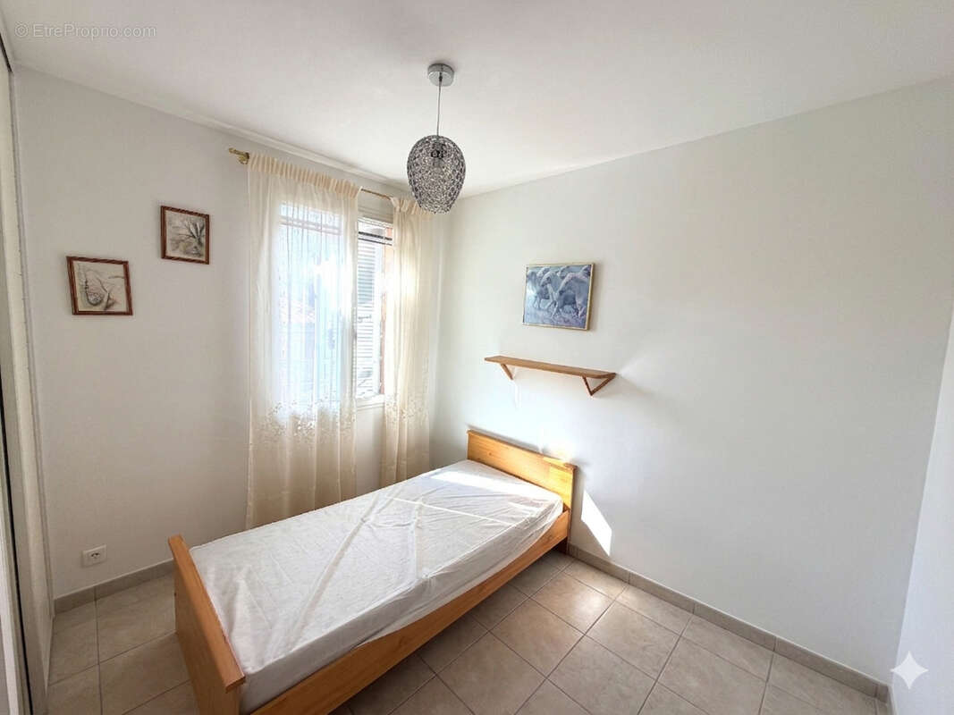 Appartement à LORGUES