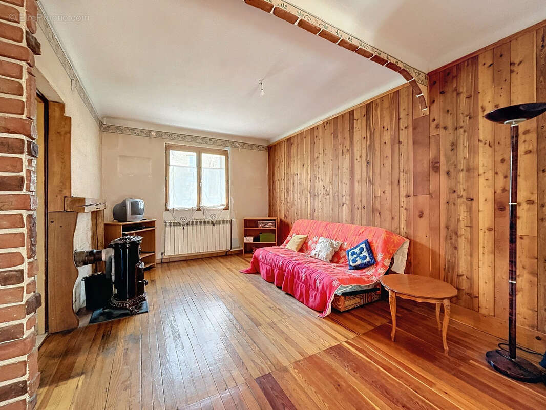 Maison à LA CONDAMINE-CHATELARD