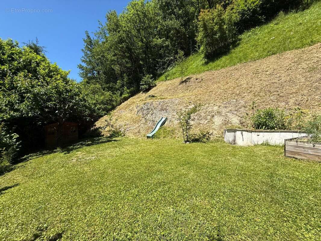 Maison à SAINT-MARTIN-D&#039;URIAGE