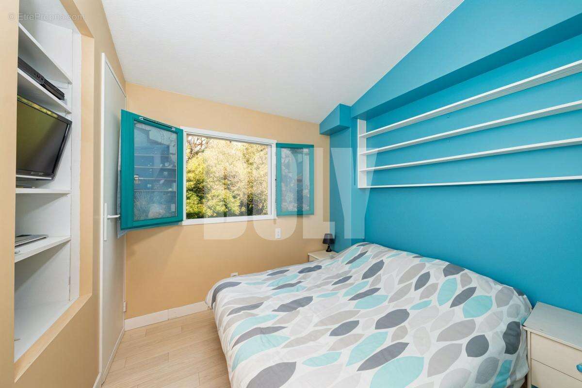 Maison à VILLENEUVE-LOUBET