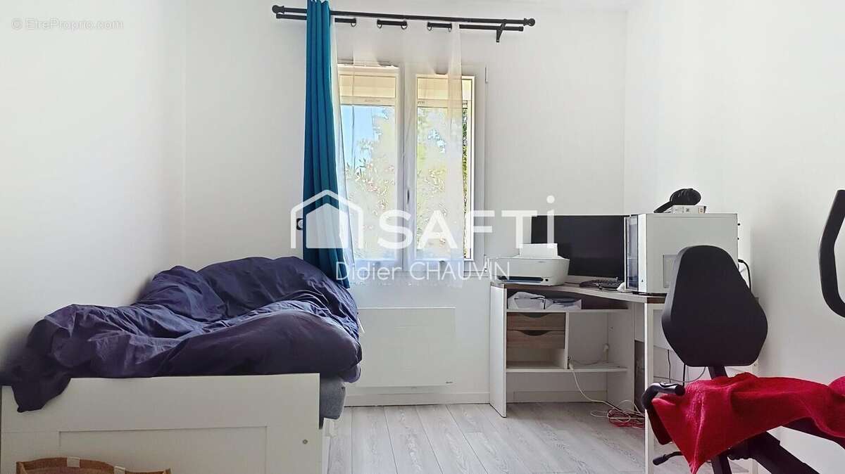 Photo 7