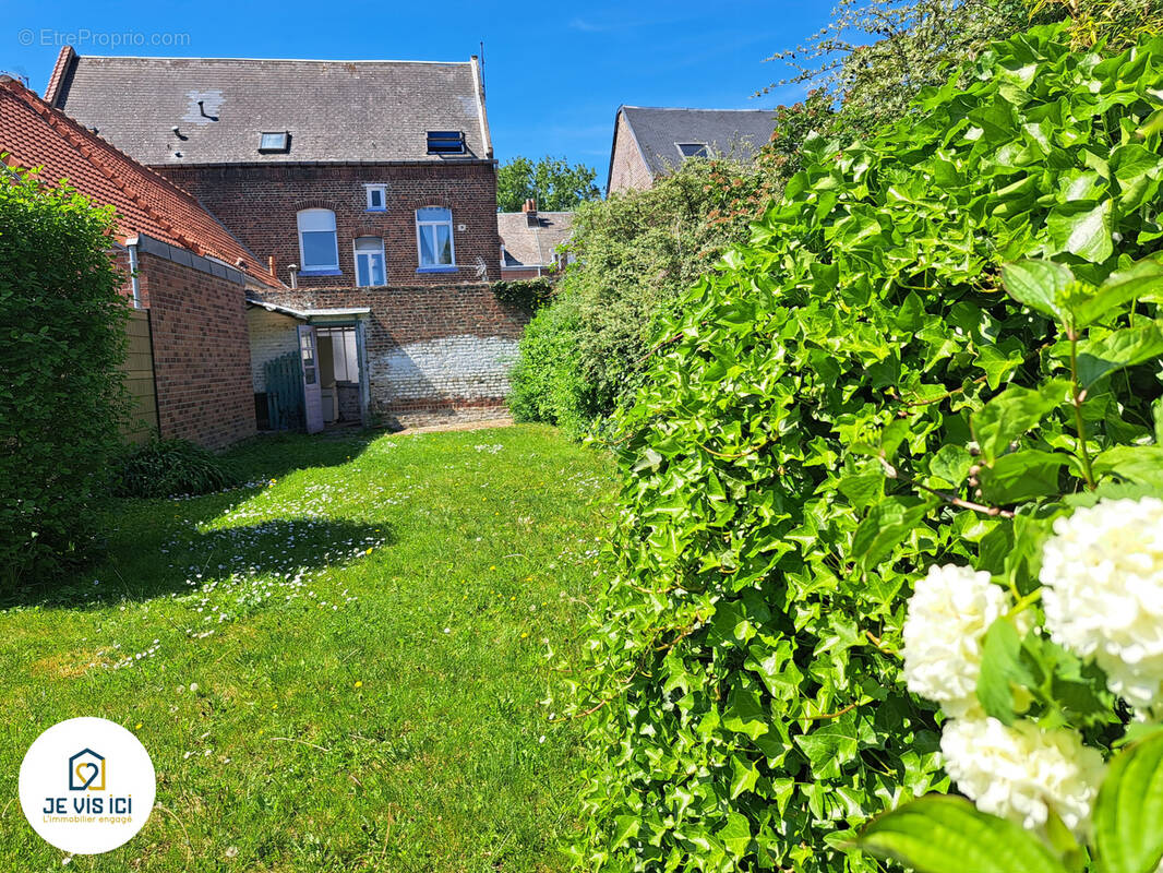 Maison à LOCON