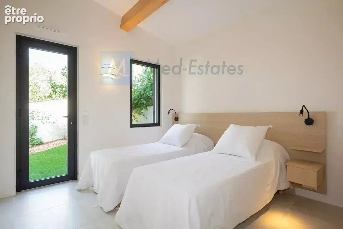Villa neuve avec emplacement au calme - tout proche du centre & plages - photo 15